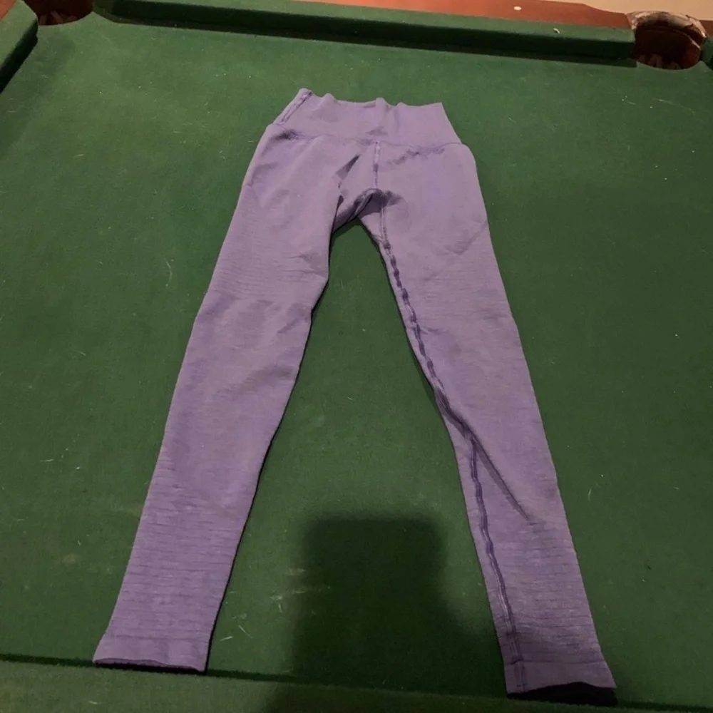 Alphalete Xs leggings - Picture 4 of 6